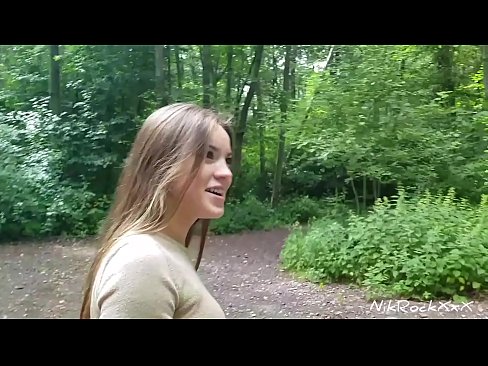 ❤️ Na ba da shawara ga Evelina cewa mu yi fuck a wurin jama'a! Tace eh. Sai na bata ta a jaki na cusa mata baki. Sai taji haushin kanta. Batsa mai kyau a%ha.hdpornpics.ru