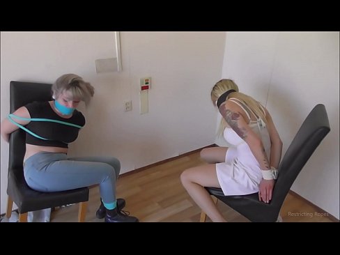 ❤️ An kamu da cutar / ɗaure kuma ta gaga / yarinya cikin damuwa Batsa mai kyau a%ha.hdpornpics.ru